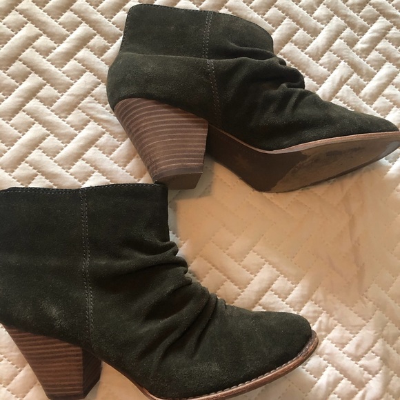 Splendid brand Olive green suede booties - Picture 12 of 13